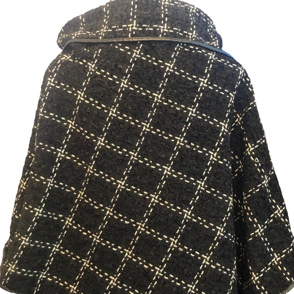 A&O International Black Checked Wrap size S/M - Picture 3 of 14